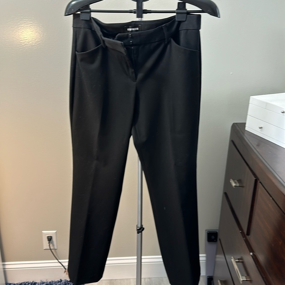 Pant from Express. Slightly use.
